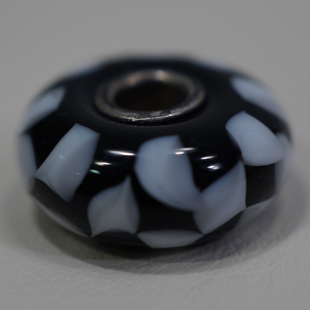 Trollbeads Chess Bead 19$